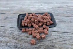 Strawberry Krill Squares